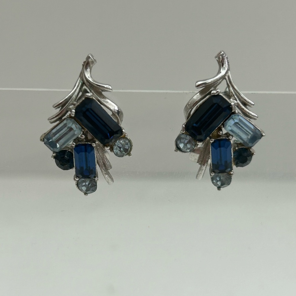 Blue coro crystal clip on earrings